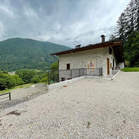 Porte di Rendena Luxury Chalet Dolomiti-Campiglio-Trentino מראה חיצוני תמונה